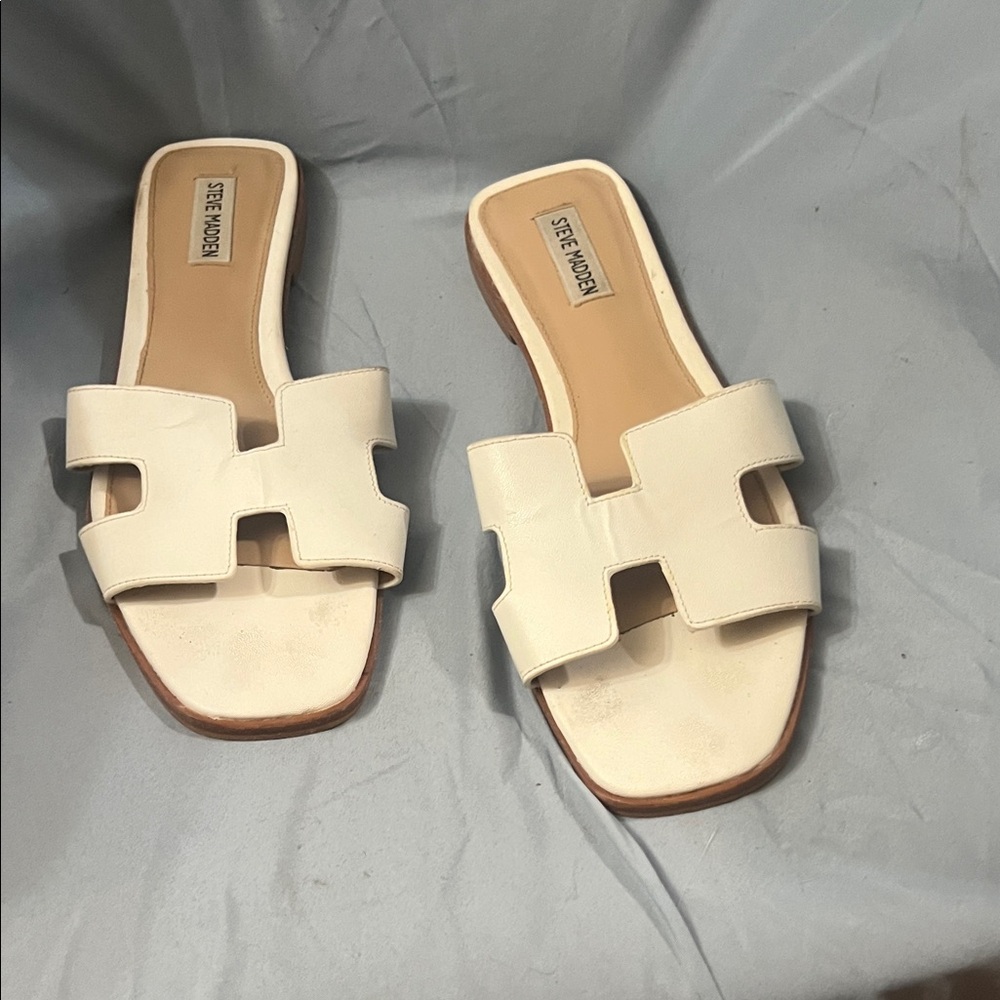 Steve Madden Off-White Slide Sandals